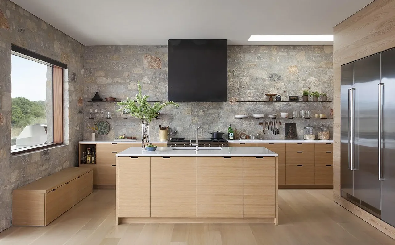 556 House photo 4