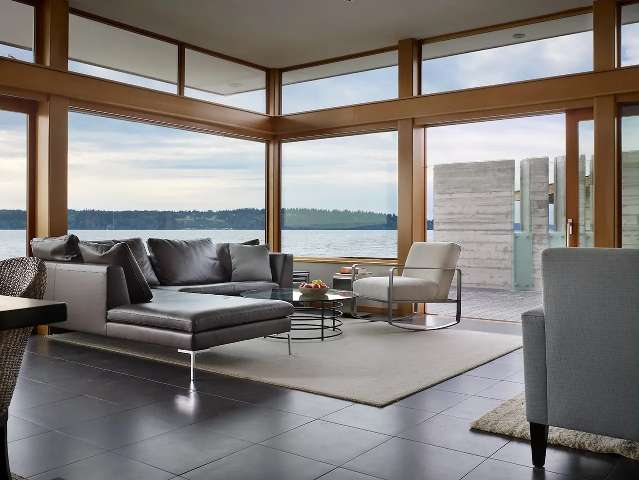 Hat Island Residence