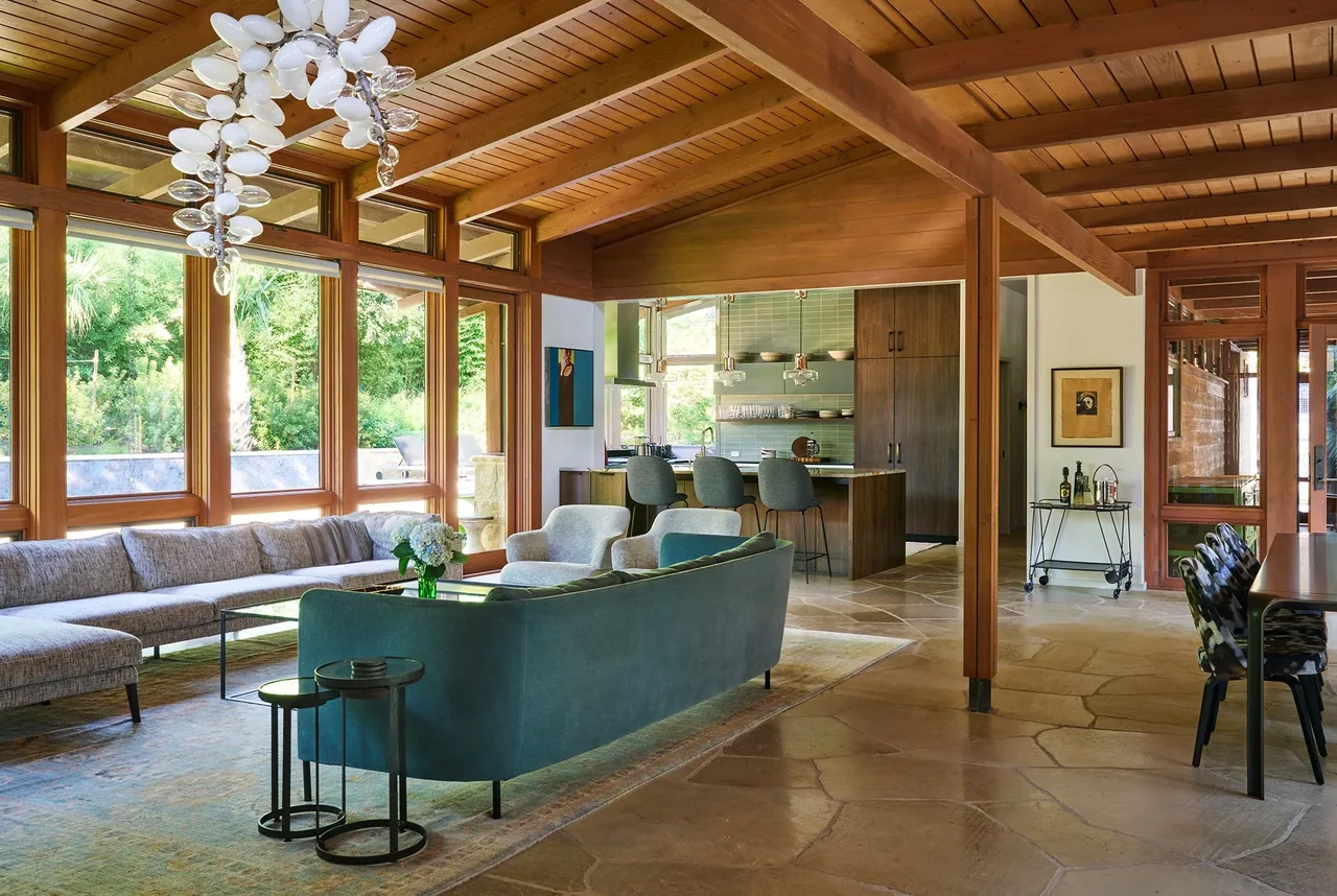 FOOTHILL TERRACE