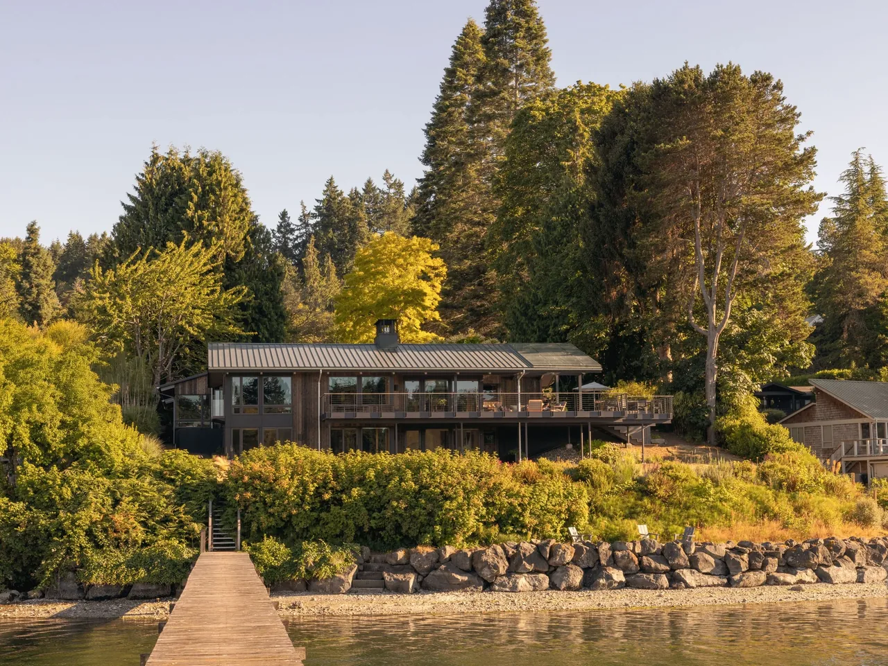 Eagle Harbor Residence photo 19