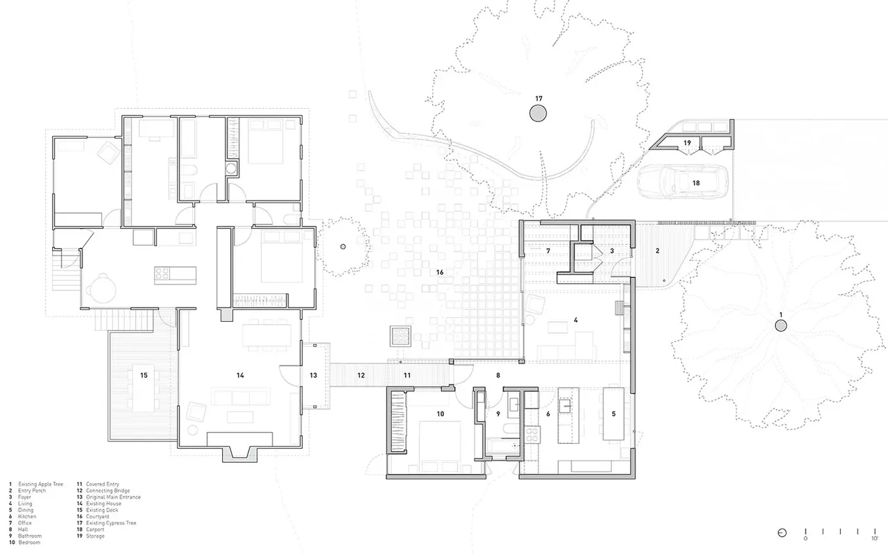 Floor plan of House O by Hutchison & Maul Architecture showing the layout with courtyard and connecting bridge.